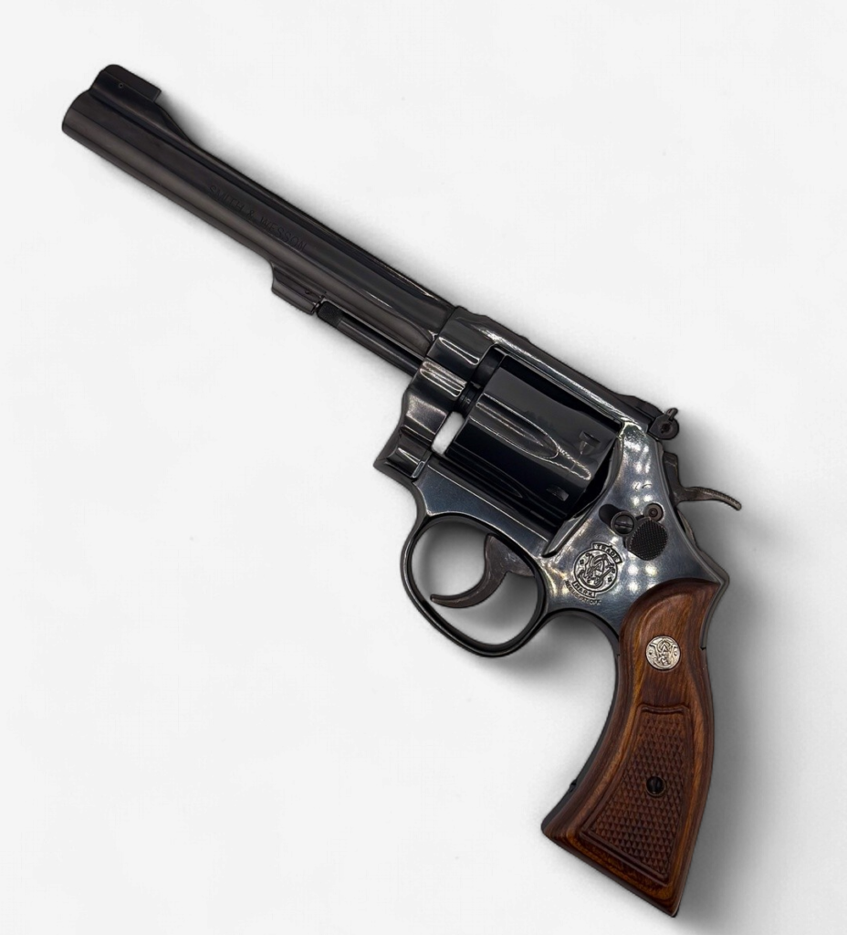 Used S&W 17-9